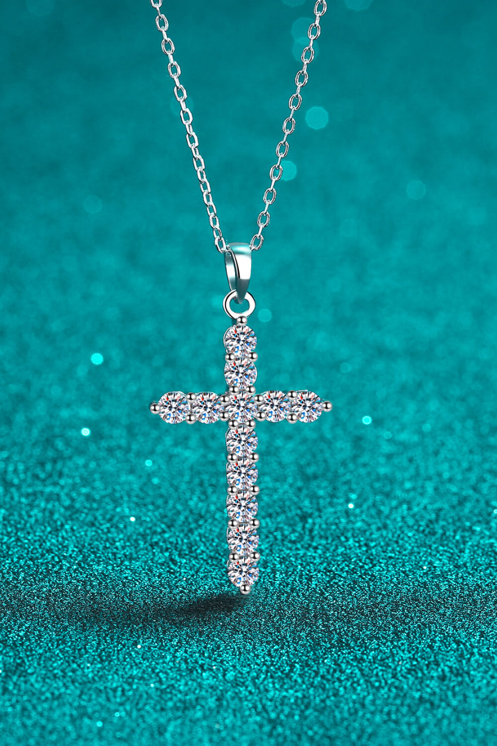 Cross Pendant Chain Necklace