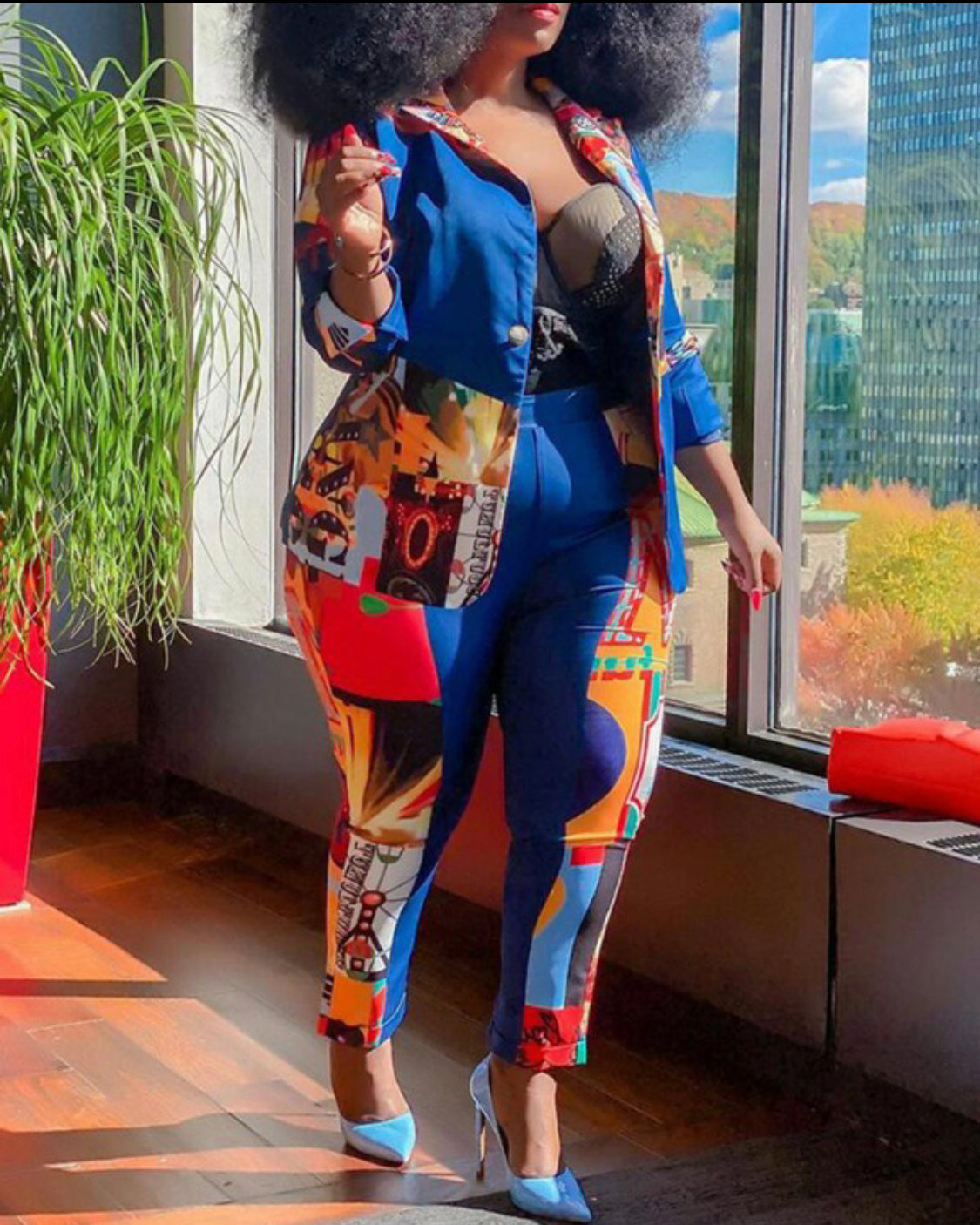 Graphic print blazer and pant set