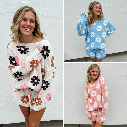 Daisy Cloud Lounge Sets in Three Colors